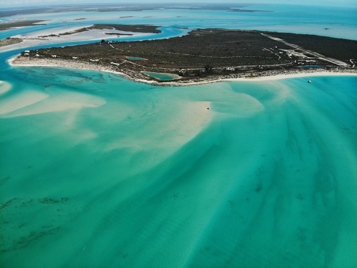 Pine Cay Book the island